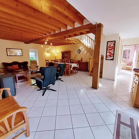 Holiday home La Semondiere Saint-Thomas-de-Courceriers